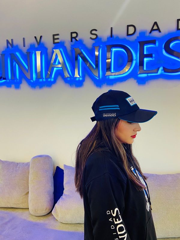 GORRA DE AUTOMOVILISMO AZUL CON CELESTE - Image 3