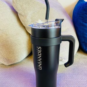 TERMO CON SORBETE DE ACERO INOXIDABLE NEGRO 1200ML