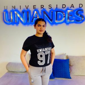 JOGGER GRIS UNIANDES